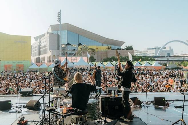 2025년 아시안팝페스티벌 공연 장면. <자료 = 파라다이스>