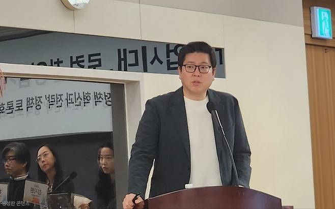 ‘로컬 창업 인팩트 측정의 필요성’을 주제로 발표에 나선 김기룡 한국사회가치평가(KSVA) 대표는 “로컬 창업과 지역 프로젝트가 늘어날수록 ‘무엇이 혁신인지’를 다시 정의해야 한다”고 강조했다. (사진=테크42)