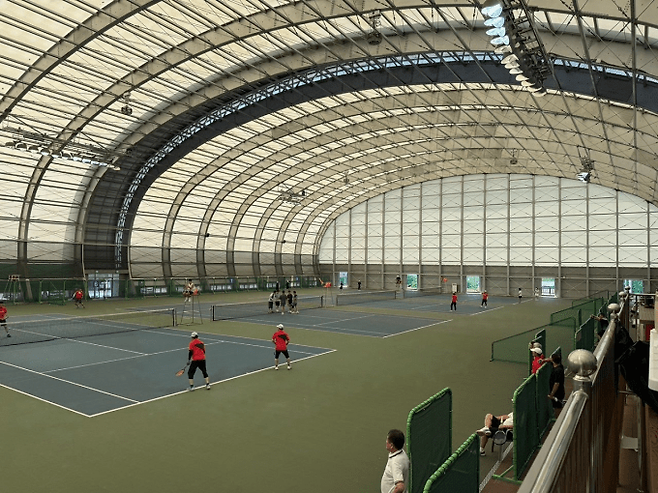 아시안게임에 대비해 정구 국가대표선발전은 하드코트인 순천 팔마 실내 코트에서 열린다.