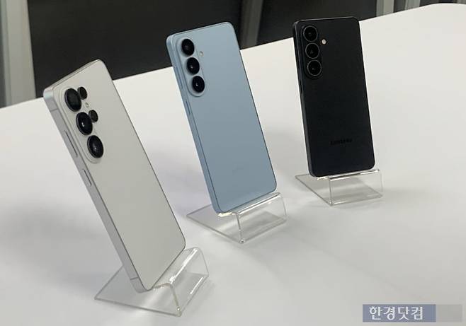 삼성전자 차기 스마트폰 플래그십 '갤럭시 S26' 시리즈. / 사진=홍민성 기자