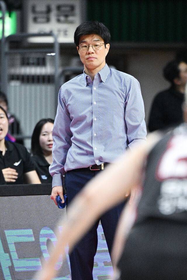 하상윤 감독./WKBL