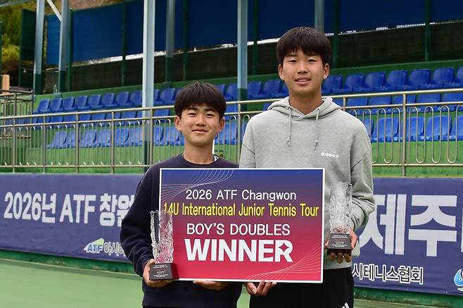 남자복식 우승 윤상원 박도완.