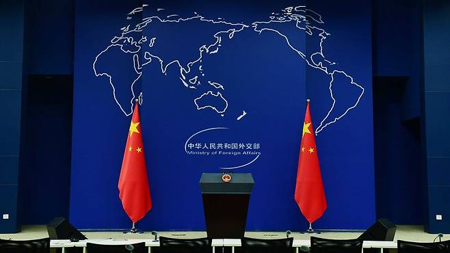중국 외교부 대변인 단상. 중국 외교부 홈페이지