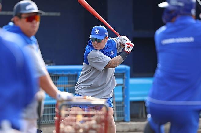 ▲ 올 시즌 삼성의 우승 도전에 키맨으로 평가되는 최형우 ⓒ삼성라이온즈