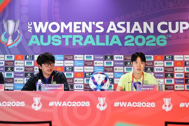 신상우 한국여자축구대표팀 감독(대한축구협회 제공)