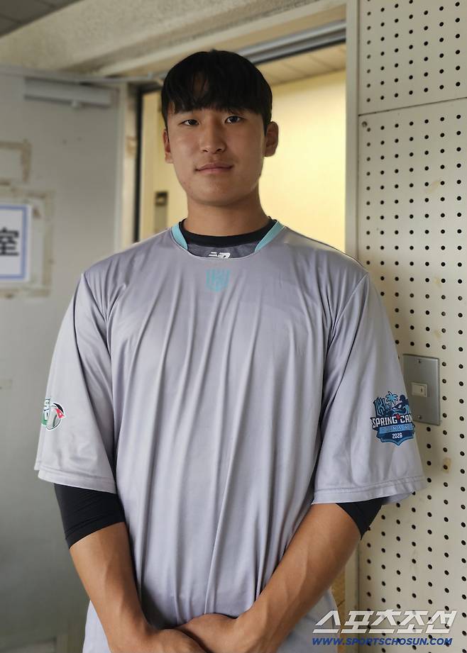 27일 구시가와 구장에서 인터뷰를 한 박지훈. 오키나와=스포츠조선 정현석 기자 hschung@sportschosun.com