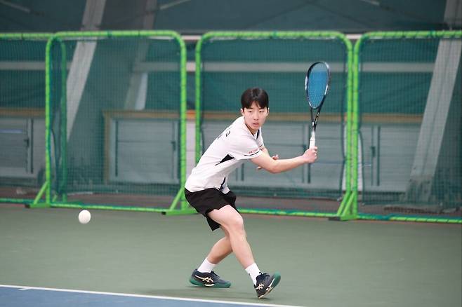 곽율은 어리지만 상대 분석에 능하고 변칙적인 플레이도 능숙하게 펼친다. 대한정구협회 제공