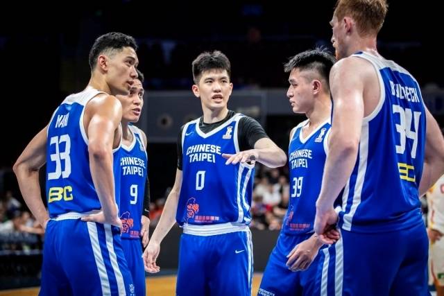 대만은 1일(한국시간) 필리핀 마닐라의 몰 오브 아시아 아레나에서 열린 중국과의 2027 FIBA 카타르 농구월드컵 아시아 예선 1라운드 4차전에서 93-100으로 패배했다. 사진=FIBA 제공