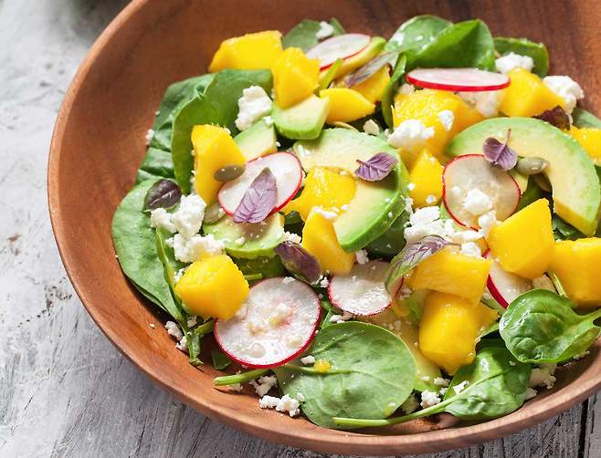 망고·아보카도 샐러드 / 사진 = 클립아트코리아