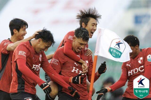 부산 아이파크./프로축구연맹