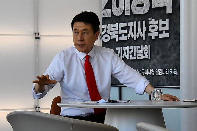 오는 6·3 전국동시지방선거에 국민의힘 경북도지사 후보로 출마한 이강덕 전포항시장. /이강덕 예비후보 선거캠프 제공