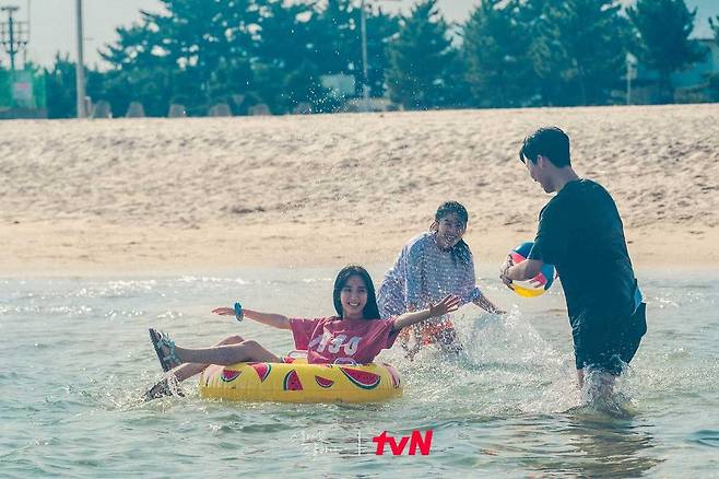 〈스물다섯 스물하나〉 스틸컷