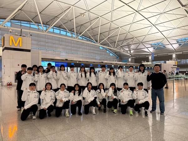 여자 하키 대표팀 공항사진. /사진=대한하키협회