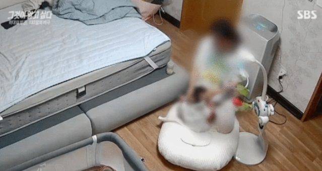 "제발 좀 죽어라"..4개월 아기 향한 친모의 '끔찍