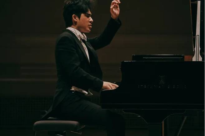 지난해 카네기홀에서 바흐 골드베르크를 연주하고 있는 임윤찬. / 사진제공 = 유니버설뮤직