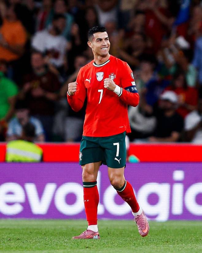 포르투갈 특급스타 크리스티아누 호날두는 수많은 트로피를 손에 넣었으나 월드컵과는 인연을 맺지 못했다. 아주 절실하게 북중미 무대를 누빌 것으로 보인다. 사진출처|포르투갈축구협회 페이스북