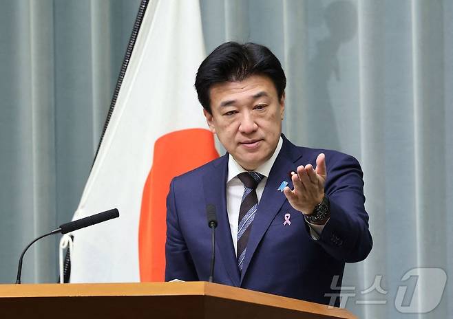 기하라 미노루 일본 관방장관 2025.11.17 ⓒ AFP=뉴스1