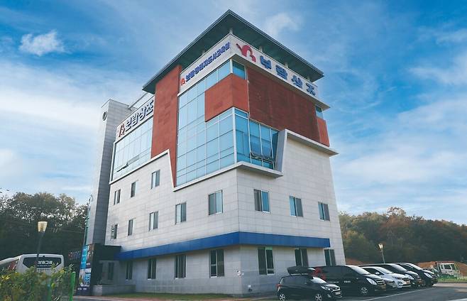 충남 천안시에 위치한 보람장례지도사교육원 전경./보람그룹