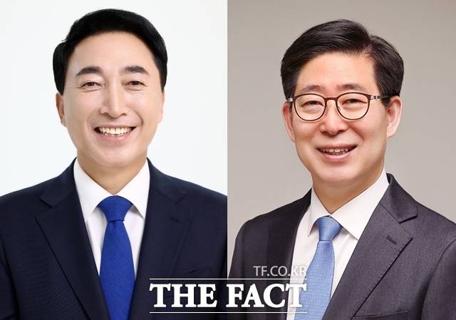 왼쪽부터 박수현 국회의원, 양승조 전 충남도지사 /더팩트 DB