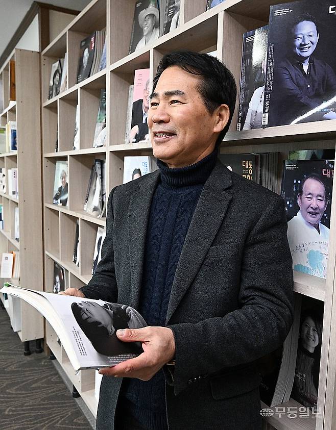 조상열 대동문화회장이 26일 광 조상열 대표는 지역의 유일한 민간 문화잡지 ‘대동문화’를 태동부터 지금까지 이끌고 있는 잡지 대표이자, 지역 전통문화지킴이, 인문학 강사로 다방면에서 활동하고 있다. 양광삼기자 ygs02@mdilbo.com