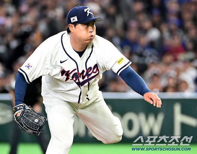 8일 일본 도쿄돔에서 열린 WBC(월드베이스볼클래식) 한국과 대만의 경기, 한국 선발투수 류현진이 역투하고 있다. 도쿄(일본)=허상욱 기자wook@sportschosun.com/2026.03.08/