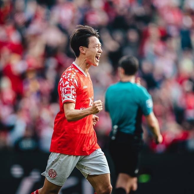 이재성이 득점 후 포효하고 있다. /사진=마인츠05 공식 사회관계망서비스(SNS)