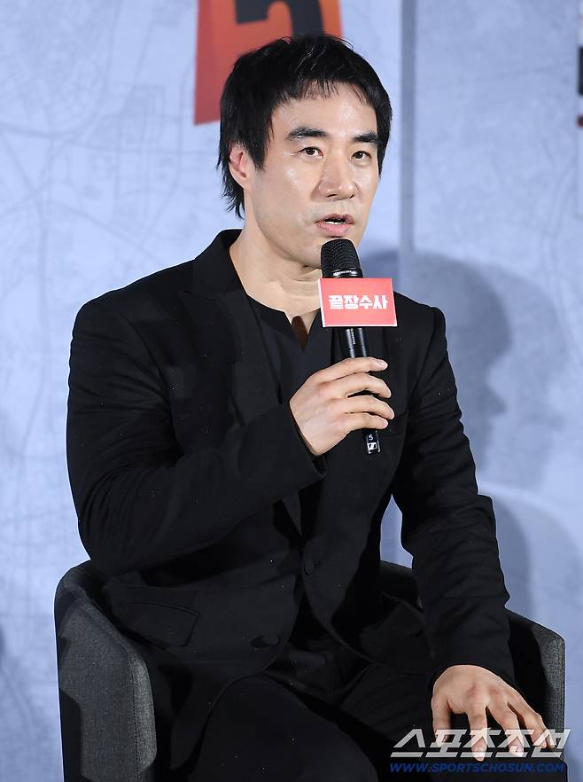 영화 '끝장수사' 제작보고회가 9일 오전 서울 용산구 CGV아이파크몰에서 열렸다. 배성우가 소감을 말하고 있다. 정재근 기자 cjg@sportschosun.com/2026.3.9/