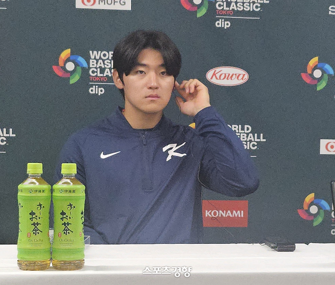 WBC 대표팀 김도영이 9일 호주전을 앞두고 회견을 준비하고 있다. 도쿄|심진용 기자