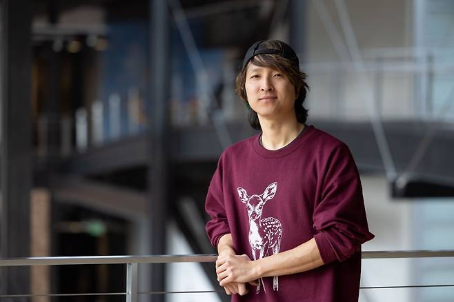 디즈니픽사 애니메이션 신작 '호퍼스' 제작에 참여한 존 코디 김 스토리 슈퍼바이저. 월트디즈니 컴퍼니 코리아 제공