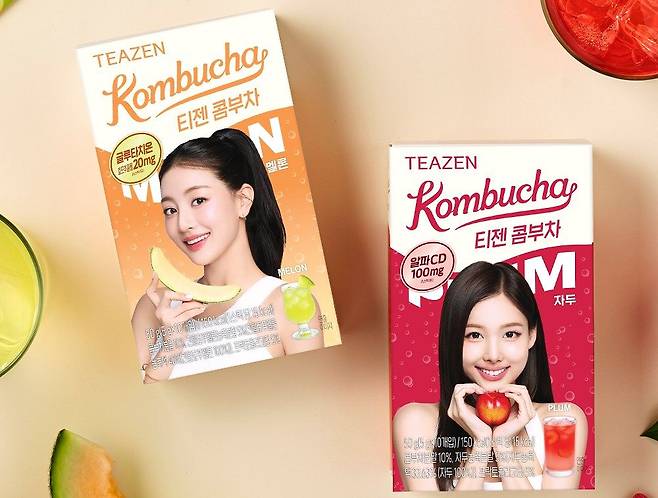 티젠이 자두와 멜론 맛을 담은 봄 시즌 콤부차 신제품 2종을 선보였다. 사진 티젠