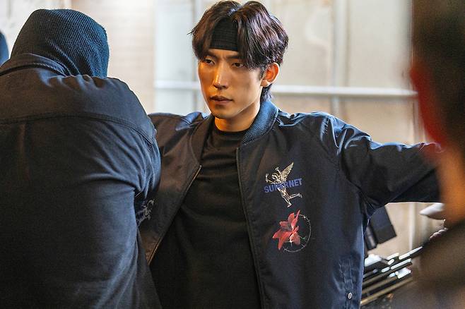 ‘사냥개들2’ 사진|넷플릭스