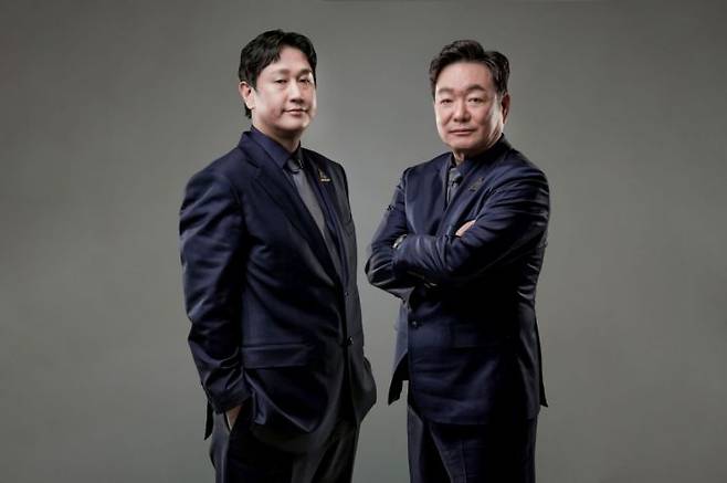 이대호(왼쪽) SBS WBC 해설위원과 이순철 위원. SBS 제공