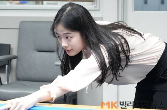 허채원은 올해 목표로 전국랭킹을 끌어 올리는 것과 더불어 우승컵을 3개 더 추가하는 것을 꼽았다.