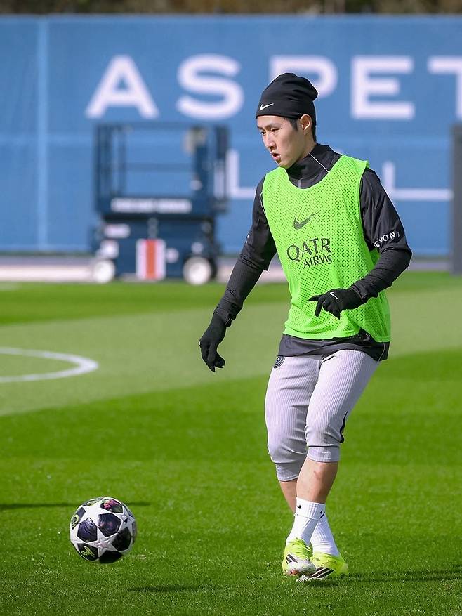 사진출처|PSG 페이스북