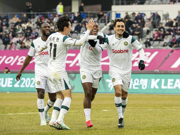 '2연승 질주' 김포FC, 세번째 득점을 한 루안 모습.(사진제공=김포FC)