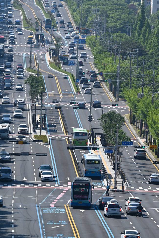 2024년 5월 15일 창원시 BRT(간선급행버스체계) 임시개통 당시 모습. /경남도민일보DB
