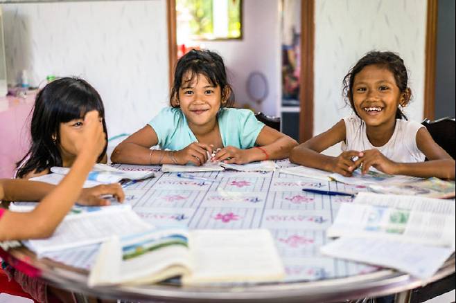 사진=기빙 플레지