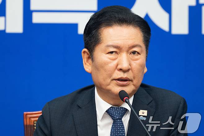 정청래 더불어민주당 대표가 16일 서울 여의도 국회에서 열린 최고위원회의에서 모두 발언을 하고 있다. 2026.3.16 ⓒ 뉴스1 유승관 기자