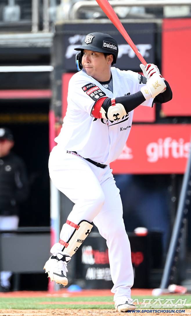 16일 수원KT위즈파크에서 열린 LG와 KT의 시범경기. 1회말 KT 김현수가 타격을 하고 있다. 수원=허상욱 기자wook@sportschosun.com/2026.03.16/