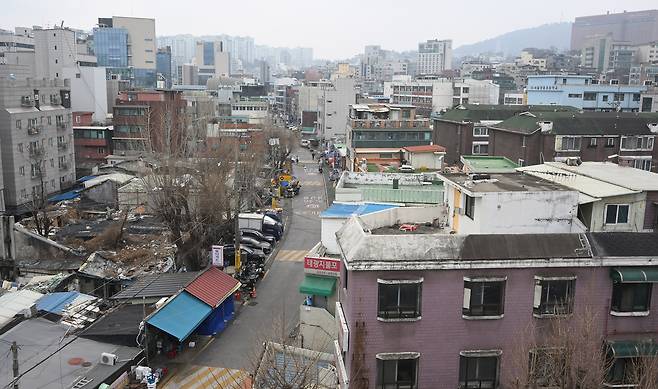 재개발 사업이 추진되고 있는 서울 중구 신당 13구역 일대 모습. 오승현 기자