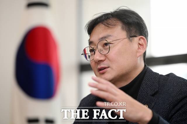 비상계엄을 최전선에서 직접 겪은 이관후 국회입법조사처장은 6·3 지방선거 동시 개헌의 필요성도 강조했다. /서예원 기자