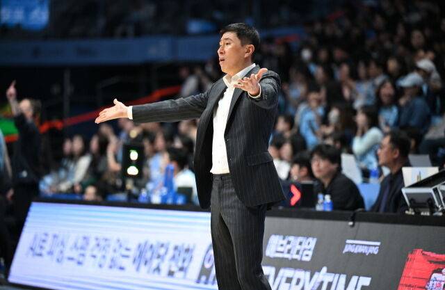 부산 KCC 이상민 감독./KBL
