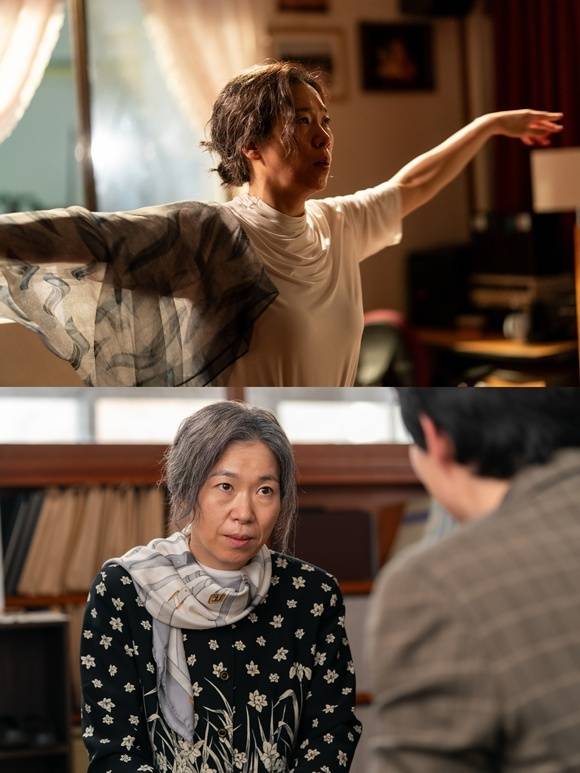 배우 염혜란이 주연을 맡은 영화 '내 이름은'은 오는 4월 15일 개봉한다. /렛츠필름·아우라픽처스