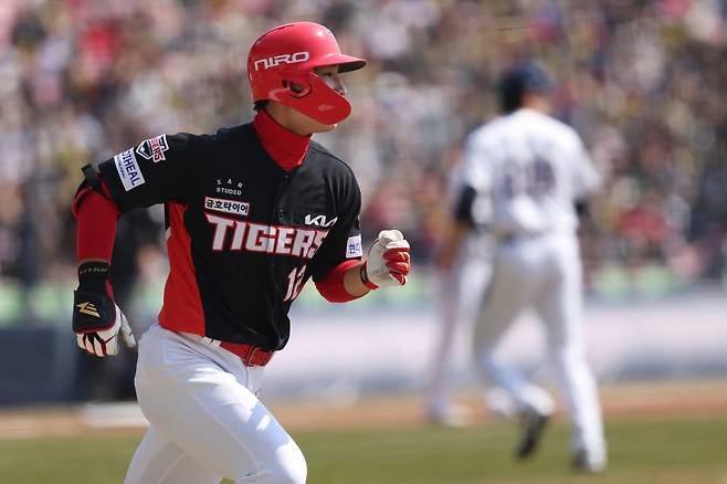 KIA 타이거즈 정현창이 선취 3점포를 터트렸다. 사진제공=KIA 타이거즈