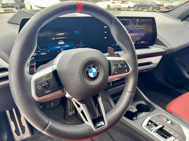 BMW 뉴 M135 xDrive. 사진=김동찬 기자.