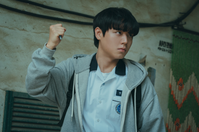 웨이브 오리지널 드라마 ‘약한영웅 Class 1’에서 연시은 역을 연기한 배우 박지훈 출연장면. 사진 웨이브