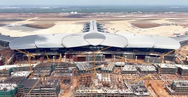 인천국제공항공사가 베트남 롱탄 신공항 운영 컨설팅 사업을 시작으로 동남아시아 지역에서 영향력을 확대하고 있다. 건설 공사가 진행 중인 호찌민 롱탄 신공항. /인천국제공항공사 제공