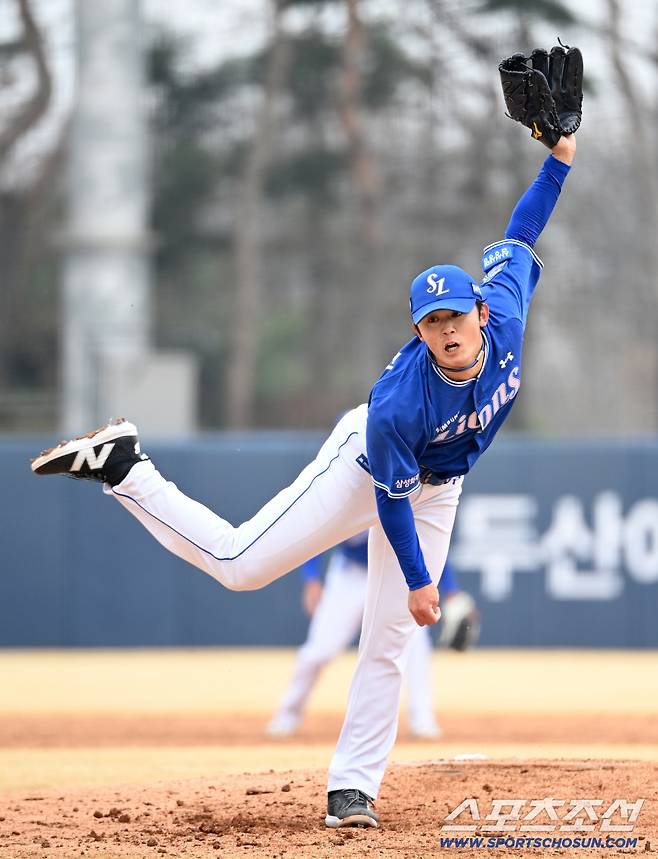 15일 이천베어스파크에서 열린 삼성과 두산의 시범경기. 삼성 미야지가 역투하고 있다. 이천=허상욱 기자wook@sportschosun.com/2026.03.15/