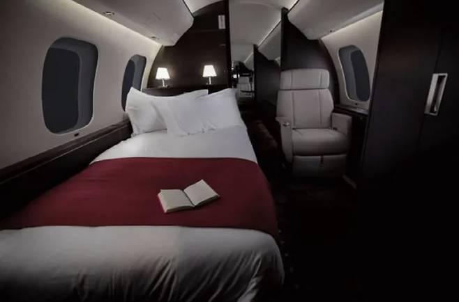 오타니 가족이 이용한 프라이빗 전세기 내부 모습. 사진=해당 항공사 공식 홈페이지