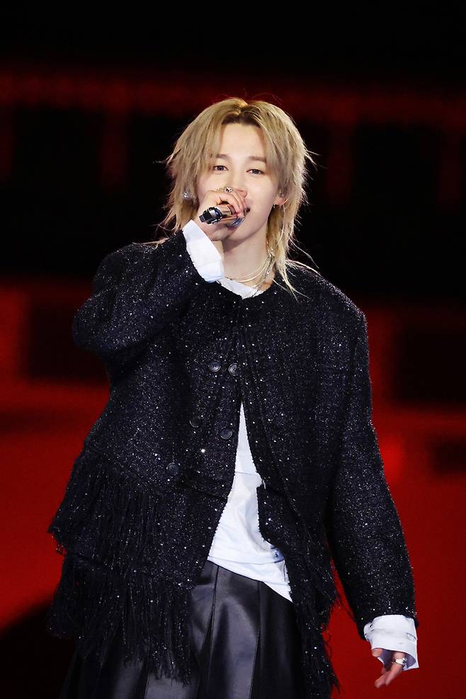 BTS 지민 “팬 덕분에 행복하게 무대하고 있다” (제공: 빅히트뮤직 / 넷플릭스)